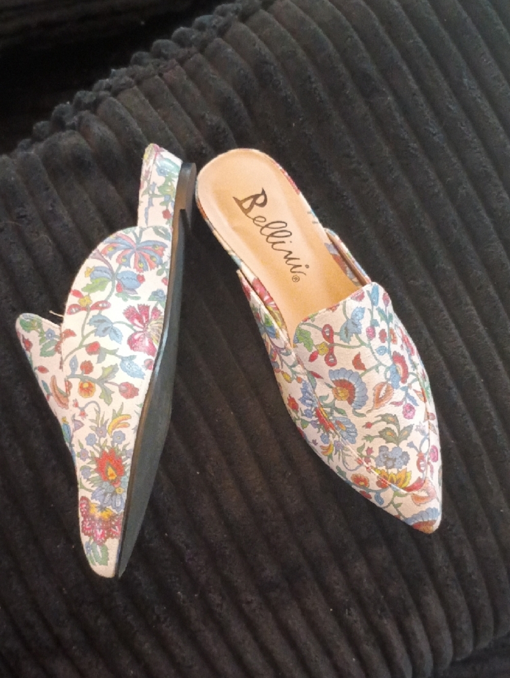 Bellini Floral Pointed-Toe Mules in Multicolor - Picture 2 of 3